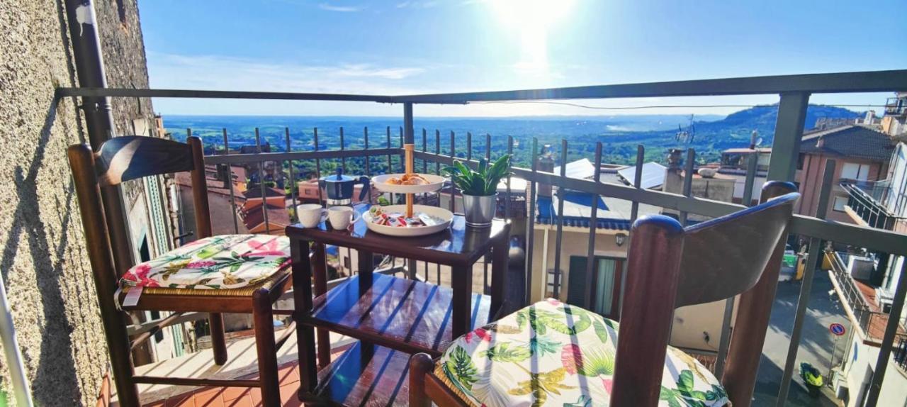 Domus - Il Girasole Apartment Montecelio ภายนอก รูปภาพ